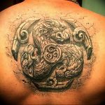 photo tattoo griffin 04.03.2019 №156 - idea for drawing a tattoo with a griffin - tattoovalue.net