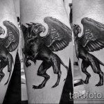 photo tattoo griffin 04.03.2019 №158 - idea for drawing a tattoo with a griffin - tattoovalue.net