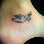 photo tattoo pigeon 03.03.2019 №045 - idea for drawing pigeon tattoo - tattoovalue.net