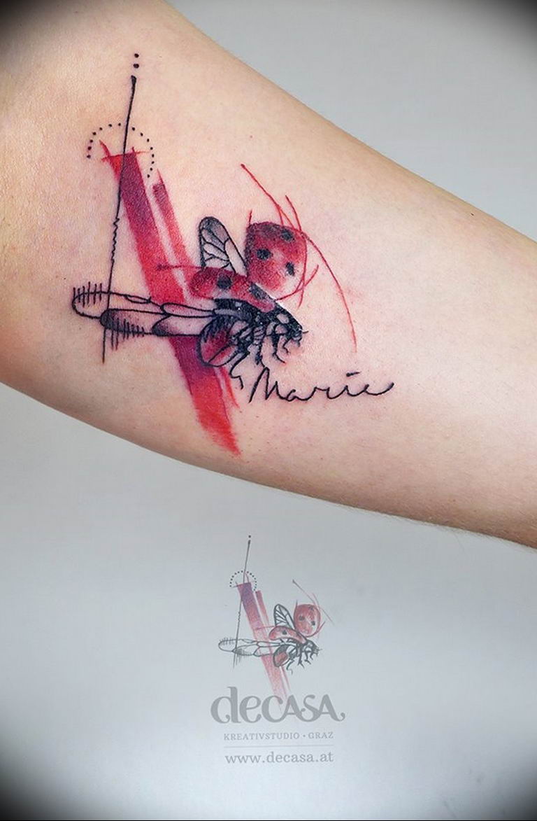  foto coccinella tatuaggio 17.04.2019 №013 - idea per coccinella tatuaggio - tattoovalore.net