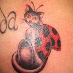 photo ladybug tattoo 17.04.2019 №302 - idea for ladybug tattoo - tattoovalue.net