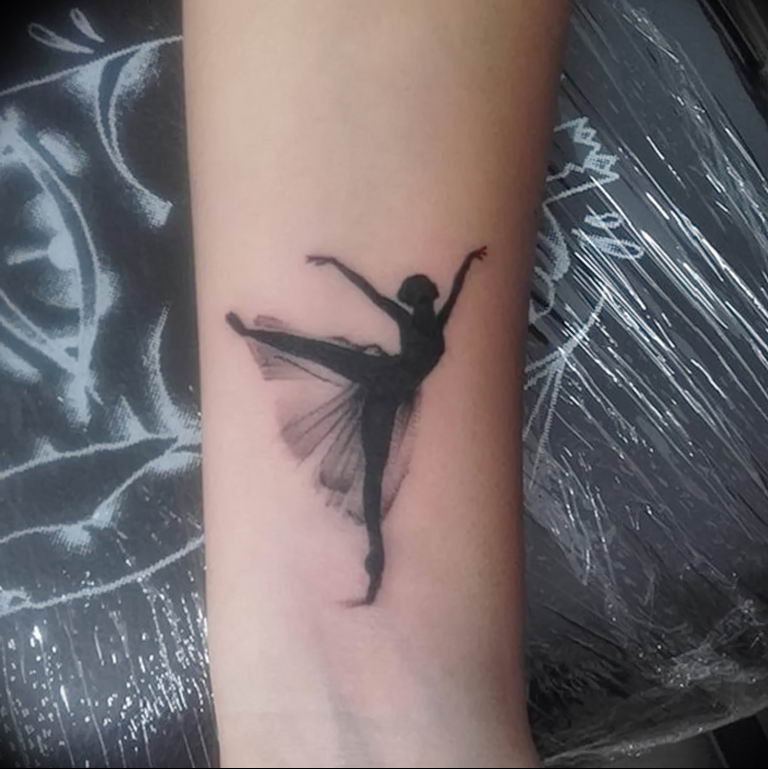 33 Graceful Ballerina Tattoo Designs and Ideas  TattooBloq  Ballerina  tattoo Dance tattoo Ballet tattoos