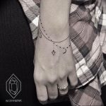 photo tattoo bracelet 04.05.2019 №052 - bracelet tattoo idea - tattoovalue.net