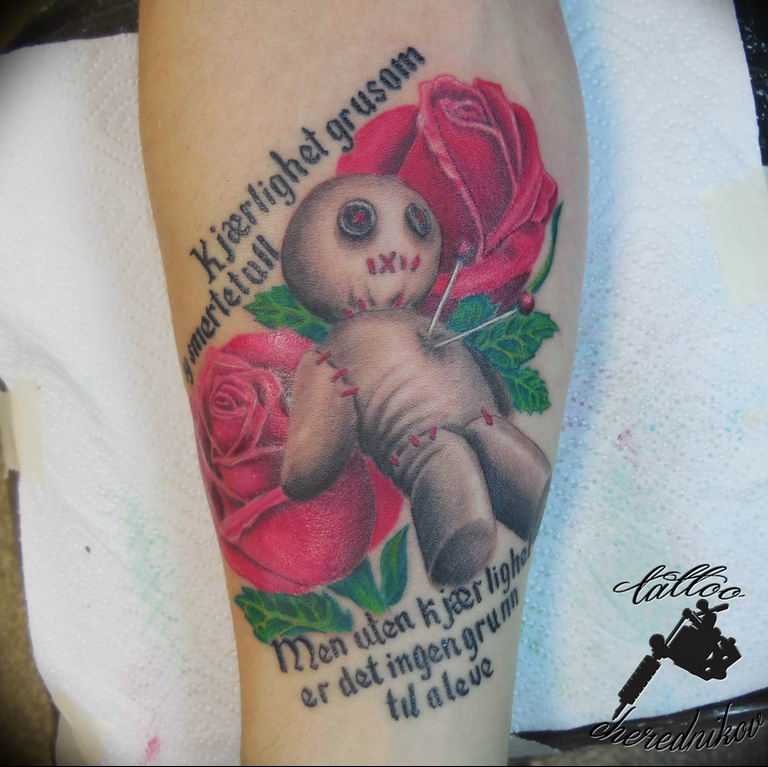 photo voodoo doll tattoo 16.04.2019 №163 - idea of a voodoo doll tattoo - tattoovalue.net