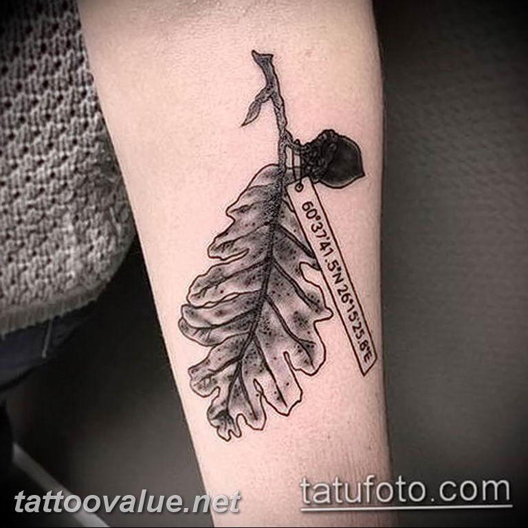 Photo oak leaves tattoo 25.05.2019 №018 - oak leaves tattoo idea - tattoovalue.net