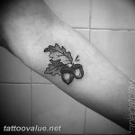 Photo oak leaves tattoo 25.05.2019 №043 - oak leaves tattoo idea - tattoovalue.net