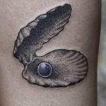 The Meaning of the Pearl Tattoo: features of the picture, photo