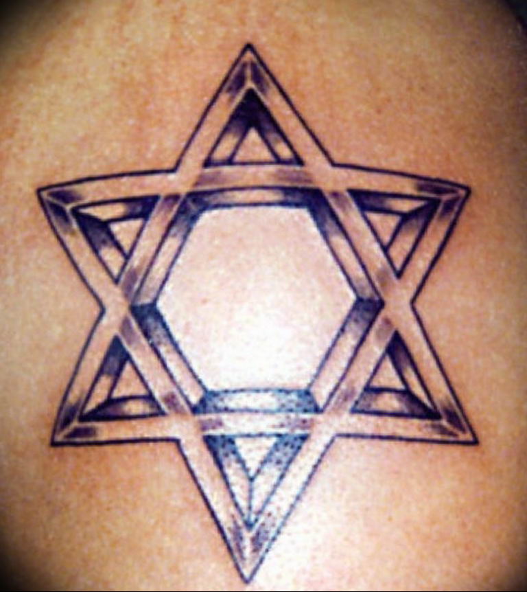 Tattoo 1 the star of Jade Pham  KEEP IT IN THE PHAMLY