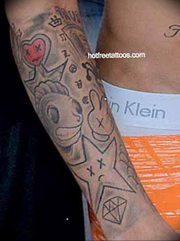 Photo star tattoo on arm 19.06.2019 №098 - star tattoo example - tattoovalue.net