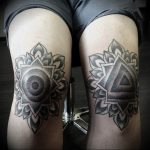 Photo star tattoo on his knees 19.06.2019 №015 - star tattoo example - tattoovalue.net