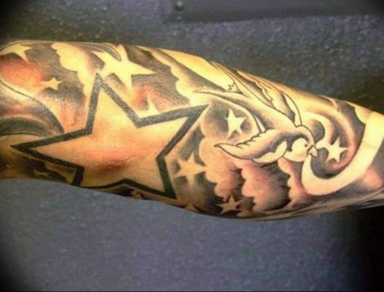 Photo tattoo star on the elbow 19.06.2019 №010 - star tattoo example - tattoovalue.net