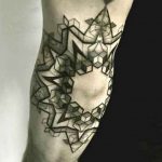 Photo tattoo star on the elbow 19.06.2019 №040 - star tattoo example - tattoovalue.net