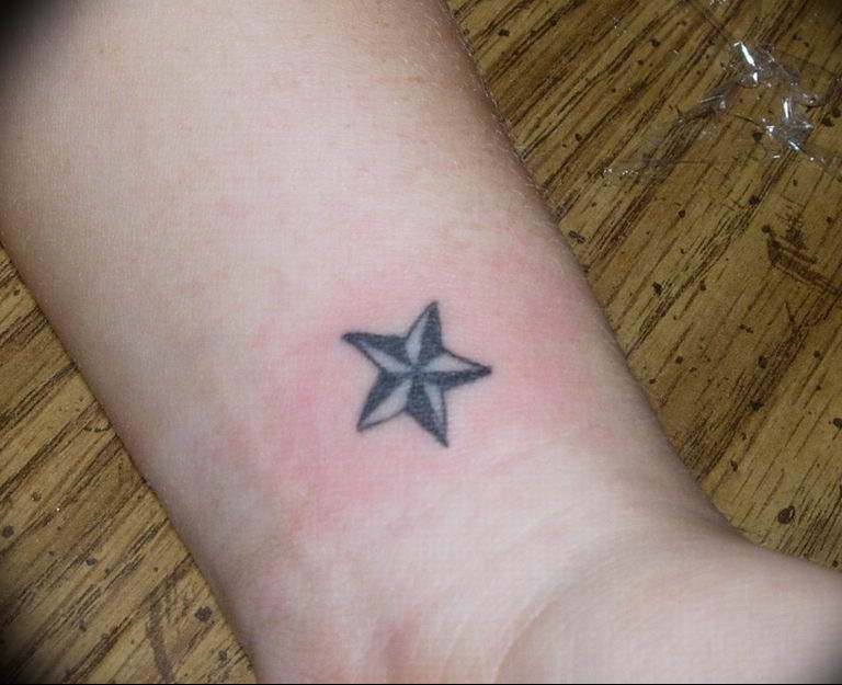Photo tattoo star on wrist 19.06.2019 №090 - star tattoo example - tattoovalue.net
