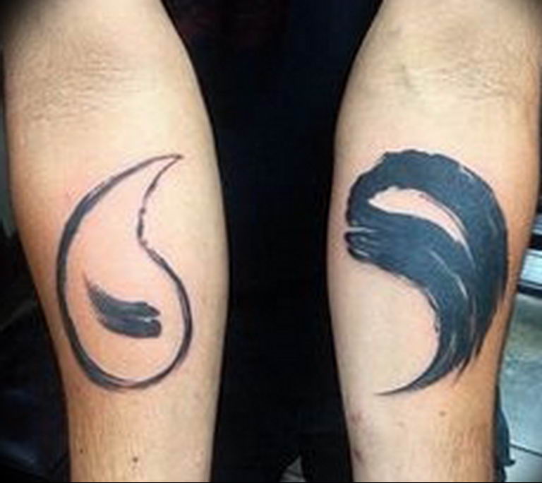 Photo paired tattoos yin yang 15.07.2019 №008 - picture paired tattoos yin yang - tattoovalue.net