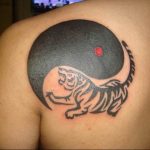 Photo yin yang tiger tattoo 15.07.2019 №017 - yin yang tiger tattoo - tattoovalue.net