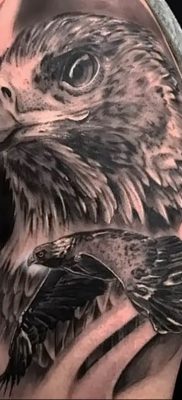 photo Golden Eagle tattoo 12.07.2019 №045 – example of drawing tattoo eagle – tattoovalue.net