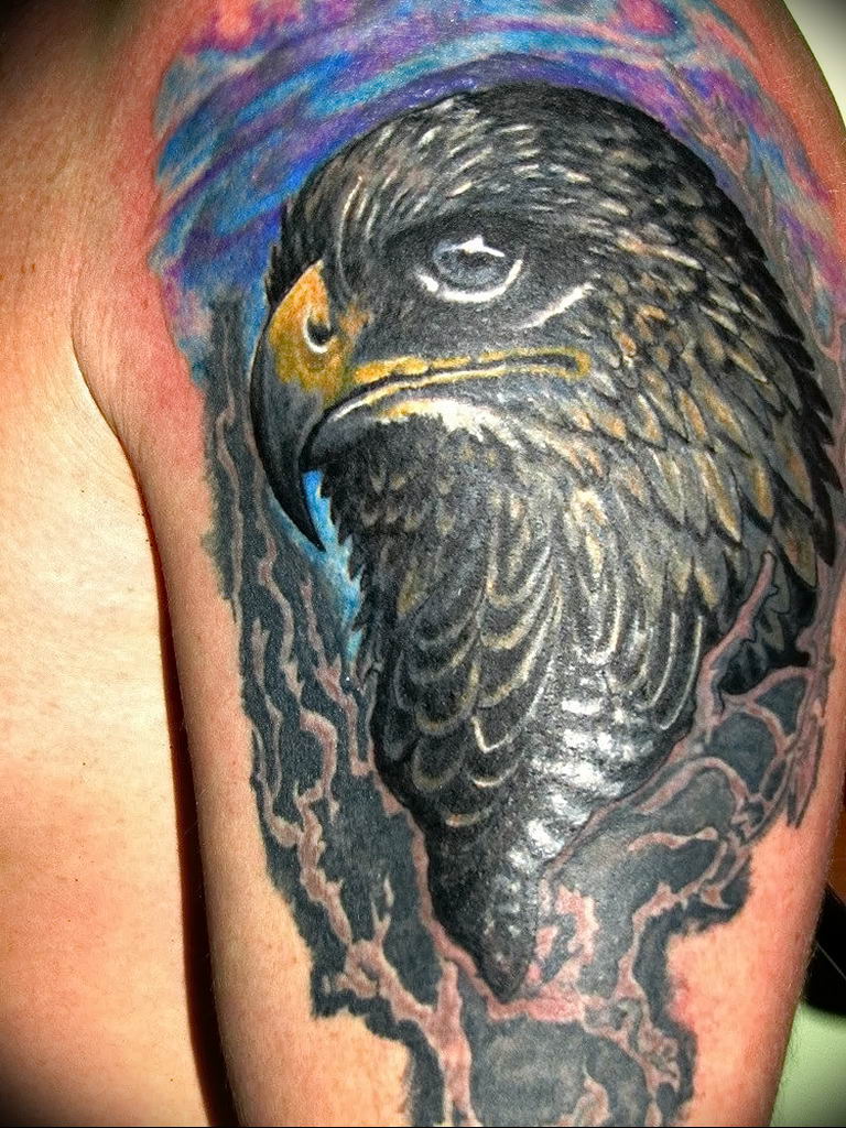 photo Golden Eagle tattoo 12.07.2019 №071 - example of drawing tattoo eagle - tattoovalue.net