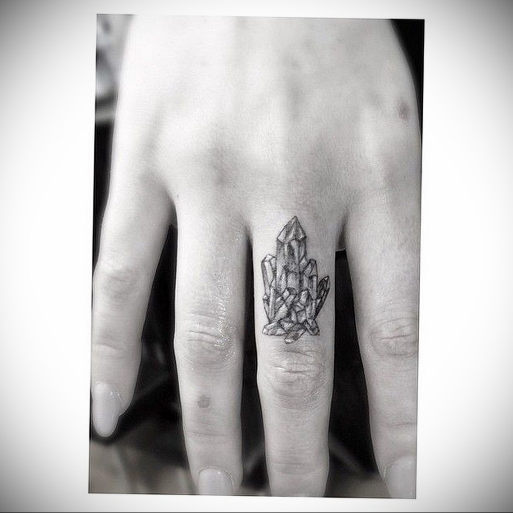 crystal finger tattoo 30.09.2019 №002 -crystal tattoo- tattoovalue.net