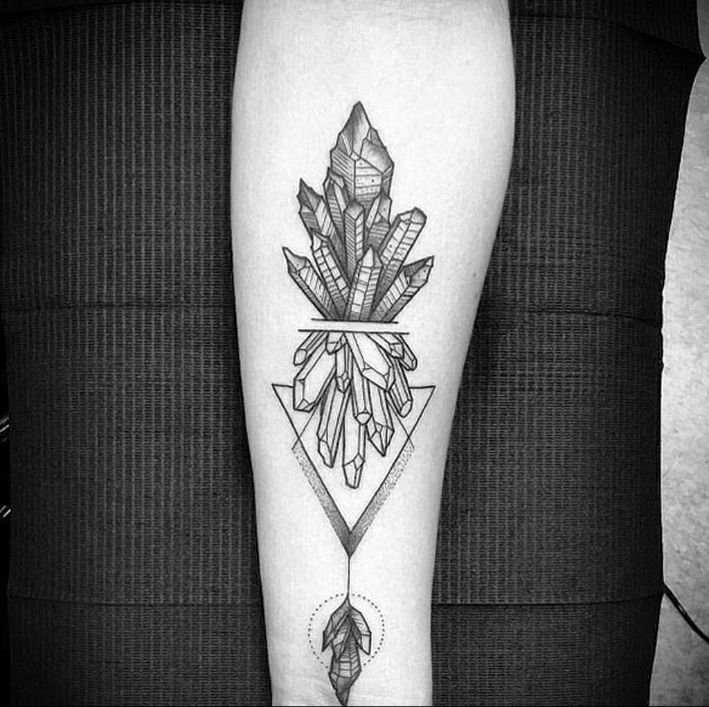 crystal tattoo on the arm 30.09.2019 №004 -crystal tattoo- tattoovalue.net
