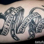 An example of an interesting drawing of a shackle tattoo 07.10.2019 №036 - tattoovalue.net