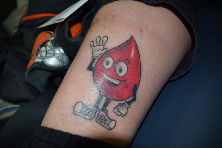 photo-blood-donor-tattoo-22-10-2019-002-blood-donor-tattoo-tattoovalue-tattoovalue