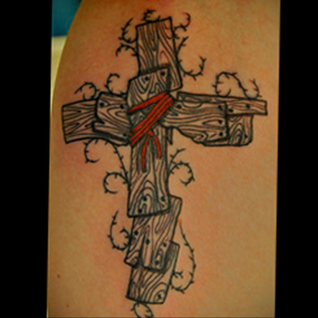 86 Creative Barbed Wire Tattoo Designs with Ideas and Meanings  Body Art  Guru