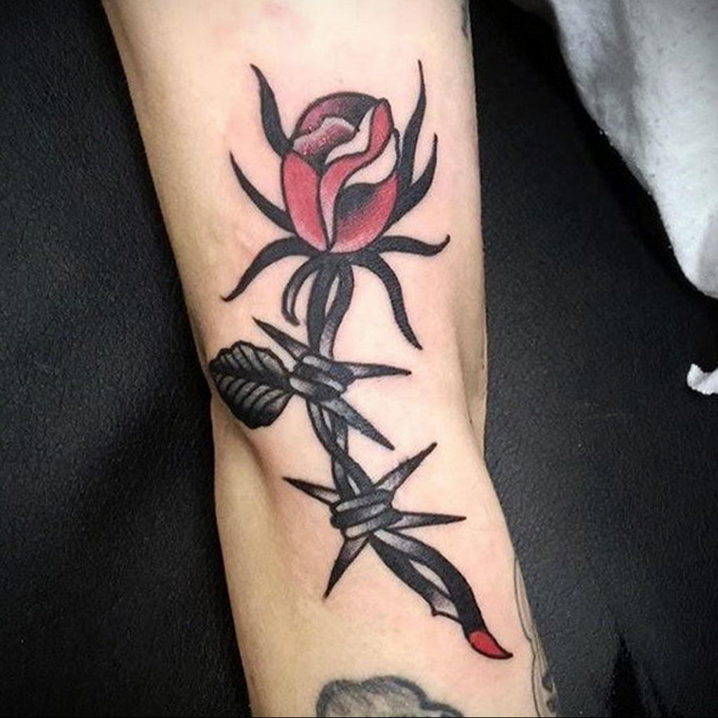 Barbed Wire Tattoo Meanings and 60 Awesome Ideas  InkMatch