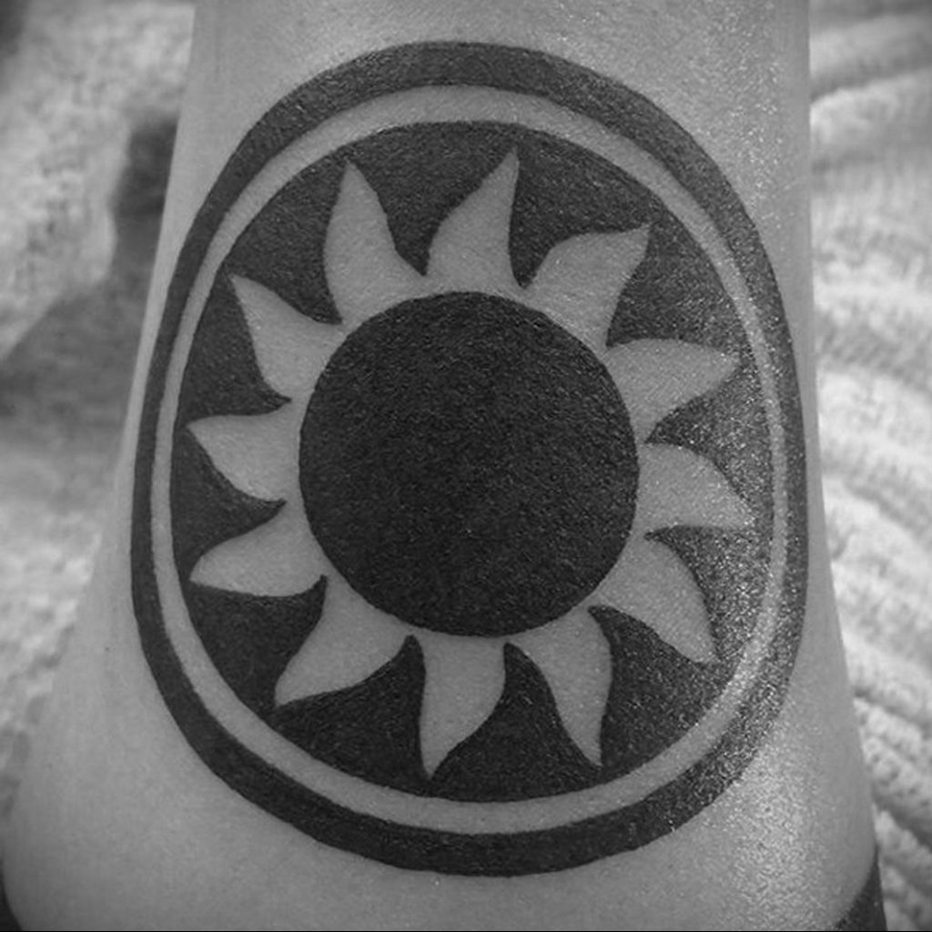 black circle tattoo 07.01.2020 №005 -circle tattoo- tattoovalue.net