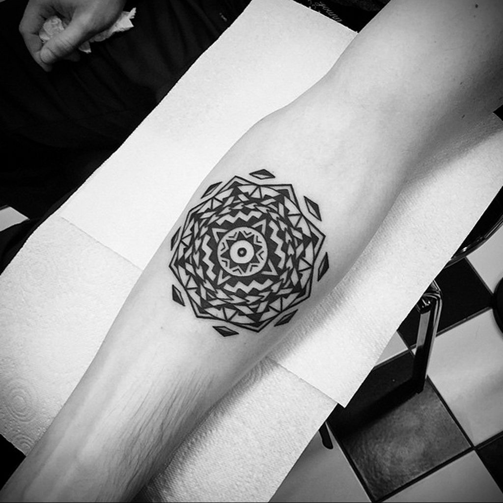 black circle tattoo 07.01.2020 №048 -circle tattoo- tattoovalue.net