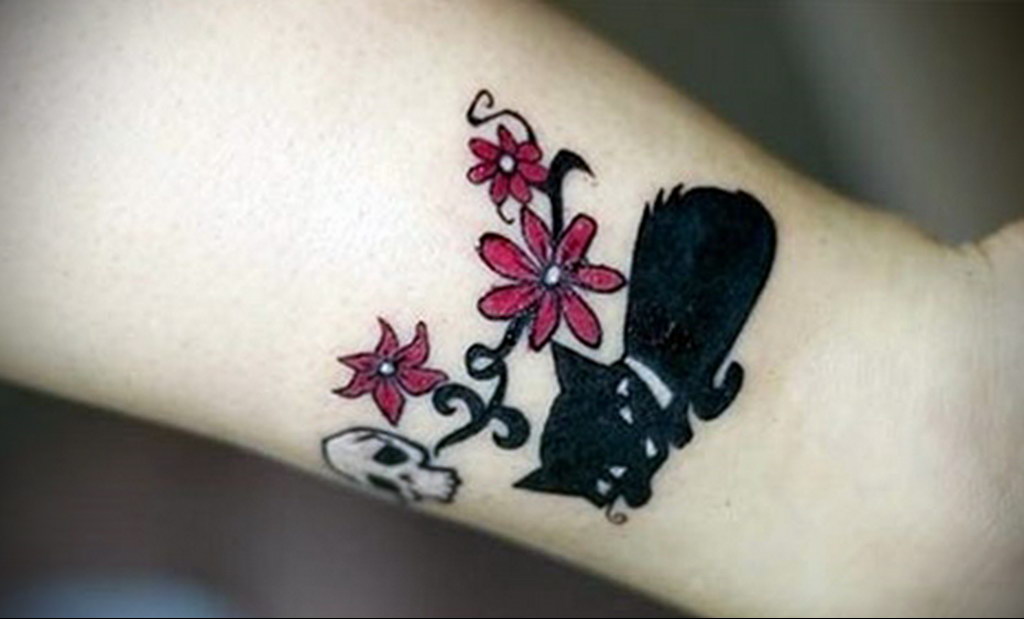 cat tattoo on the wrist 03.12.2019 №011 -cat tattoo- tattoovalue.net