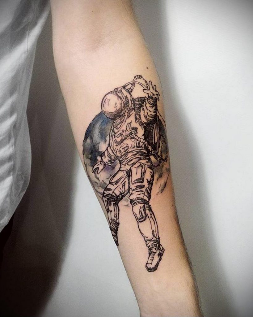 DANG tattoos   astronaut     justgowithit spaceman