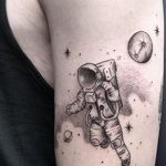 cosmonaut tattoo 01.02.2020 №083 -tattoo astronaut- tattoovalue.net