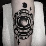 cosmonaut tattoo 01.02.2020 №086 -tattoo astronaut- tattoovalue.net