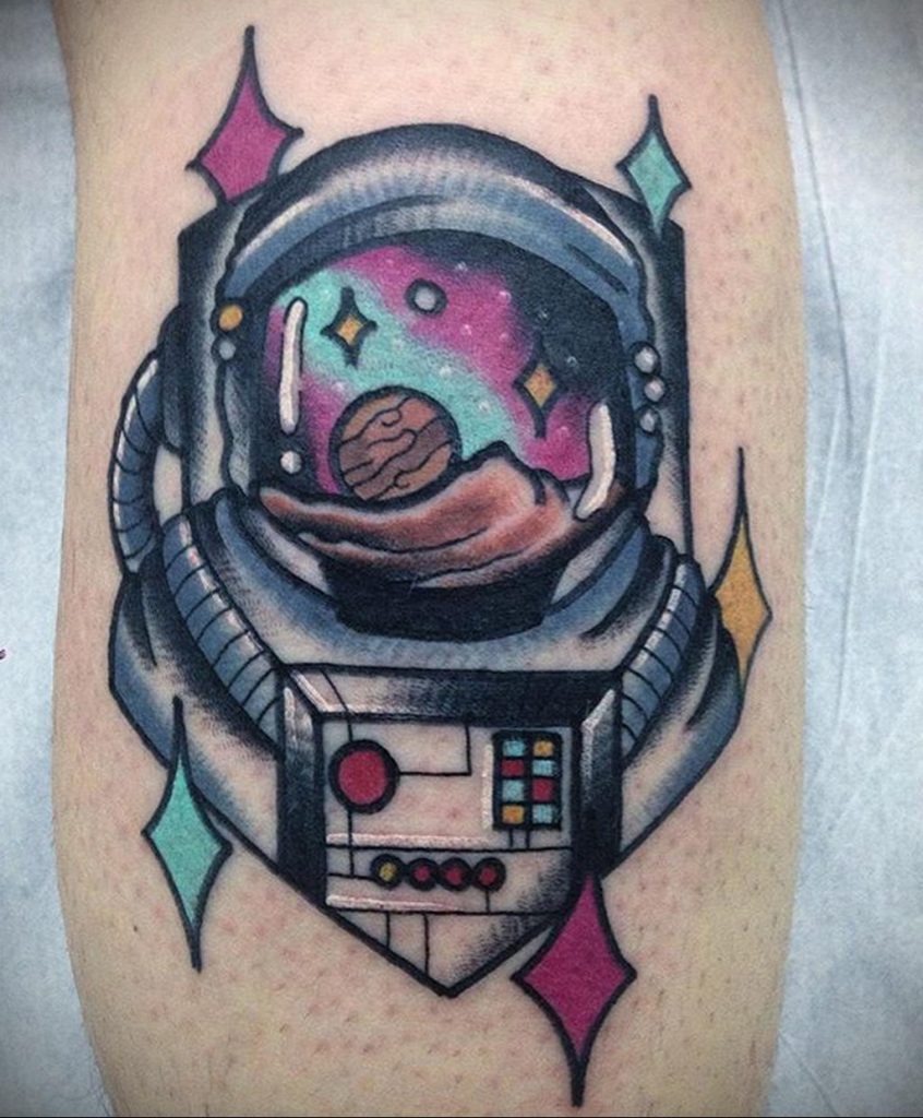Space Helmet by Nick Sadler MADISON TattooNOW