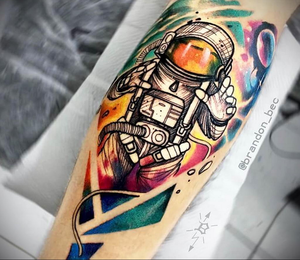Return to Astronaut tattoo meaning. cosmonaut tattoo on arm 01.02.2020 № 01...