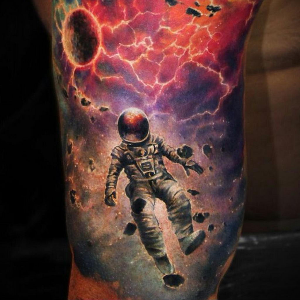 cosmonaut tattoo on arm 01.02.2020 №026 -tattoo astronaut- tattoovalue.net