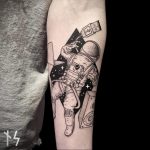 cosmonaut tattoo on arm 01.02.2020 №048 -tattoo astronaut- tattoovalue.net