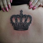 crown tattoo on the back 08.12.2019 №007 -tattoo crown- tattoovalue.net