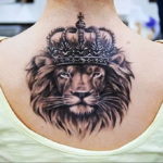 crown tattoo on the back 08.12.2019 №017 -tattoo crown- tattoovalue.net