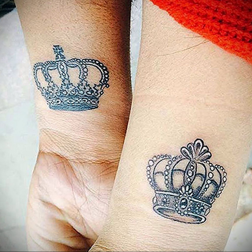 crown tattoo on the wrist  №010 -tattoo crown -  