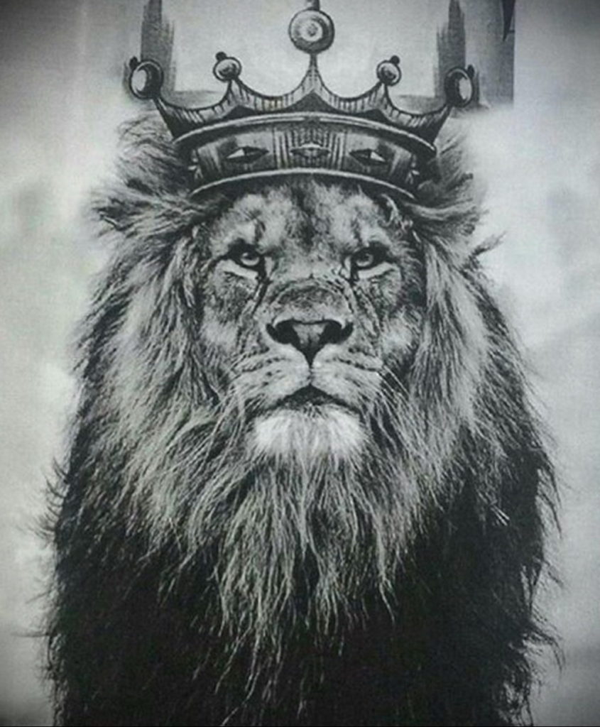 lion head with crown tattoos