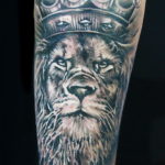 lion tattoo with crown 08.12.2019 №018 -tattoo crown- tattoovalue.net