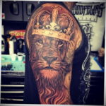 lion tattoo with crown 08.12.2019 №030 -tattoo crown- tattoovalue.net