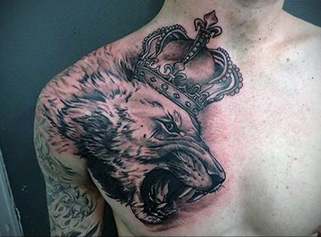 lion tattoo with crown 08.12.2019 №041 -tattoo crown- tattoovalue.net