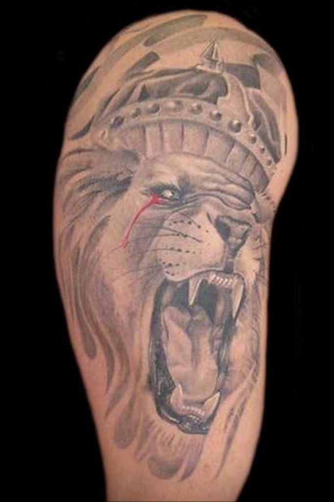 lion tattoo with crown 08.12.2019 №047 -tattoo crown- tattoovalue.net