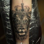 lion tattoo with crown 08.12.2019 №080 -tattoo crown- tattoovalue.net