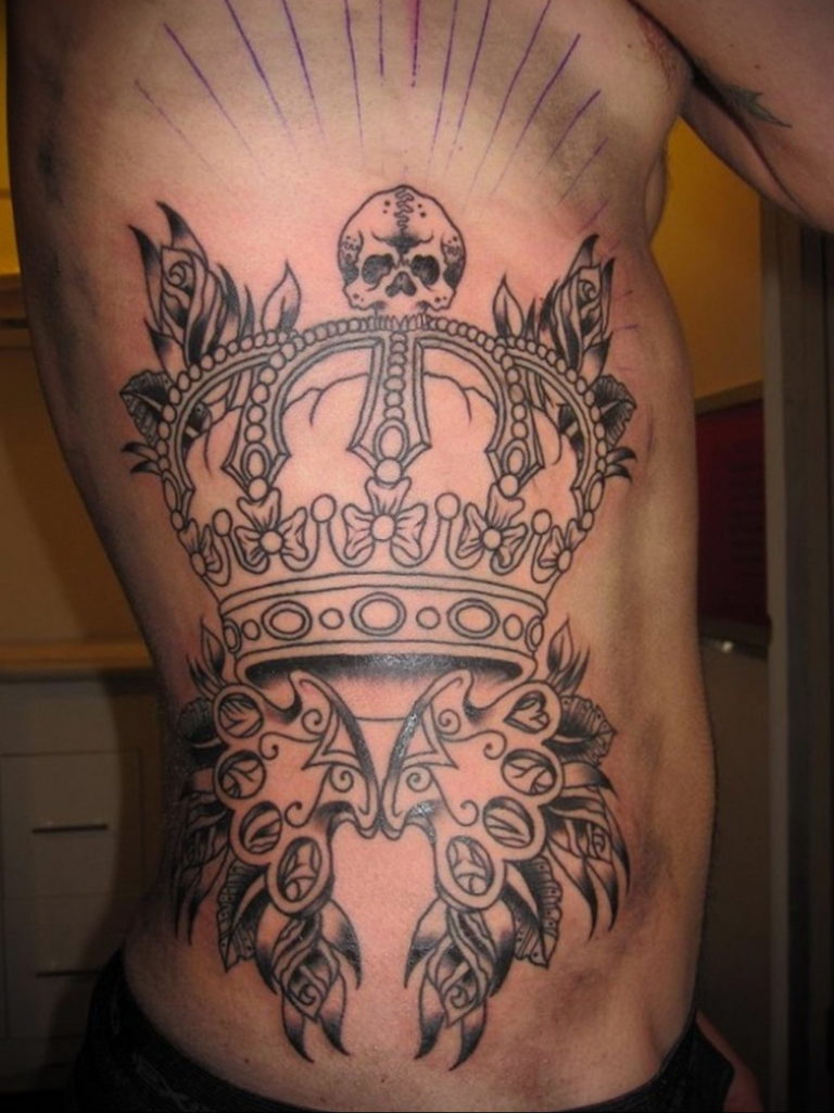 Crown tattoo  design ideas and meaning  WithTattocom