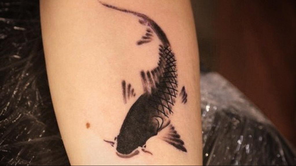 photo crucian tattoo 06.01.2020 №015 -tattoo fish- tattoovalue.net