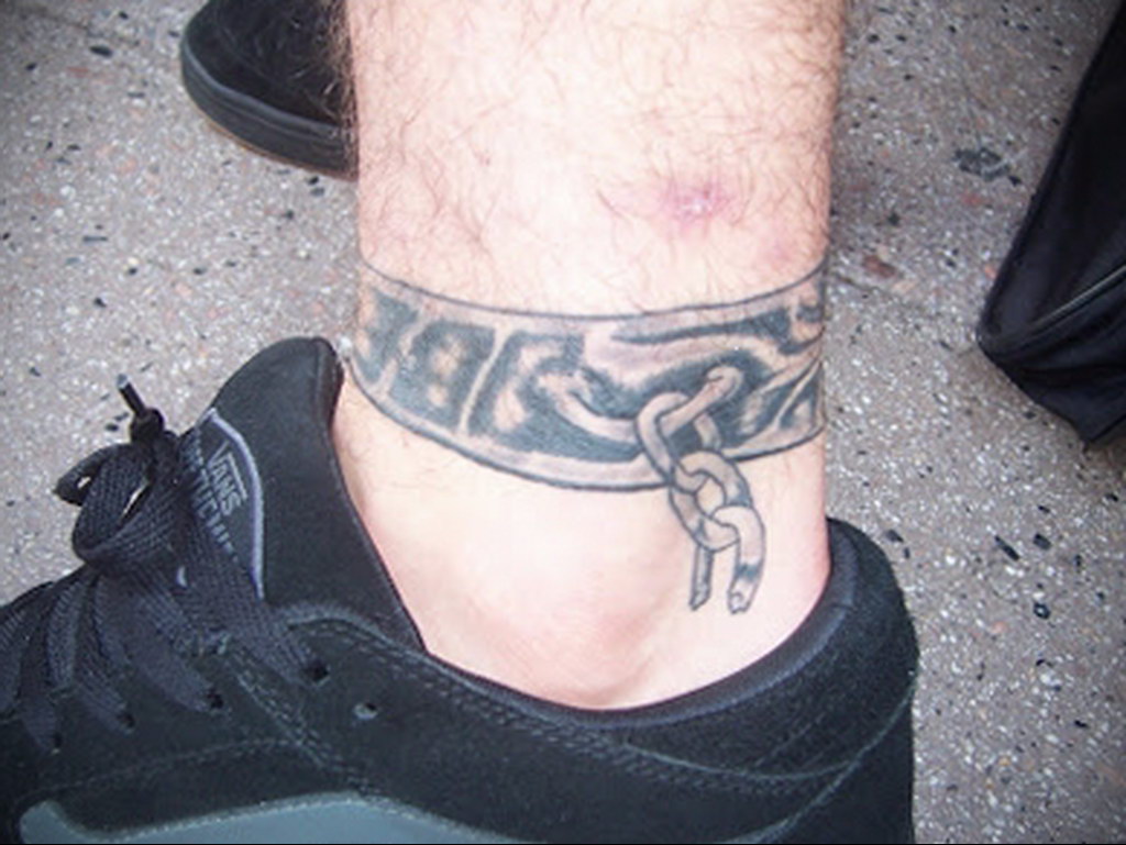 photo example leg shackle tattoo 07.10.2019 №010 -leg shackle tattoo- tattoovalue.net