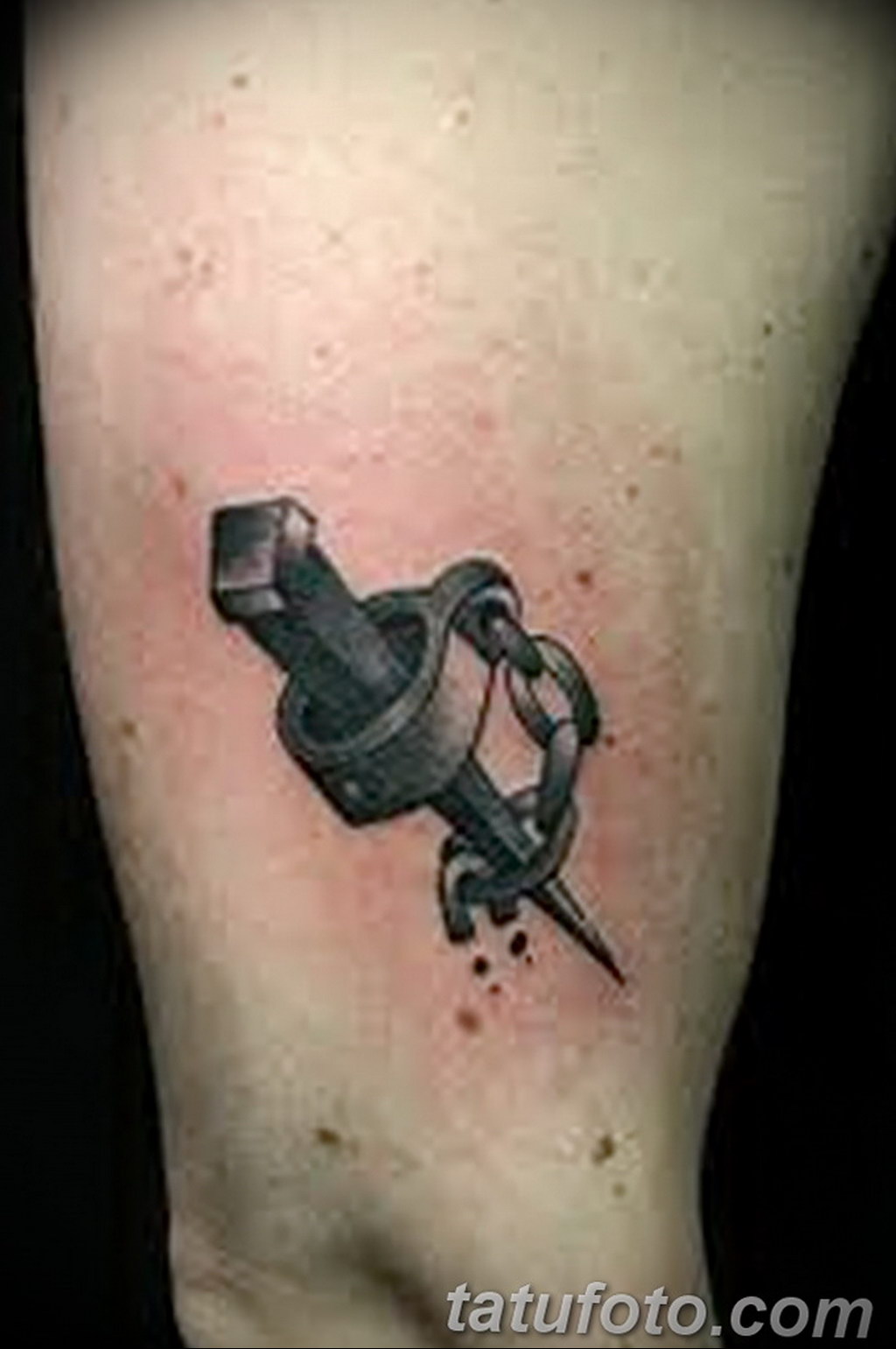 photo example leg shackle tattoo 07.10.2019 №019 -leg shackle tattoo- tattoovalue.net